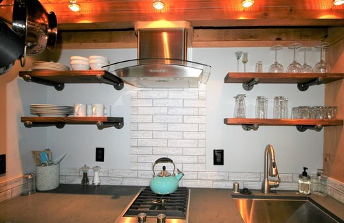 Pineland Cabin | The Chalet 300: Sunnyside West Shore Lake Tahoe - Romantic Cabin at Lake Tahoe