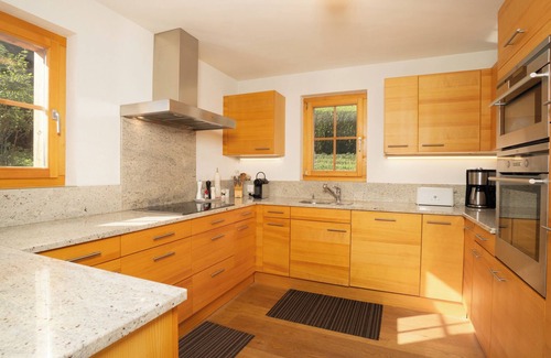 Ollon Ski Chalet | The chalet is located in Chesières, just next to Villars, 1.5km from the departure of the Roc d'Orsa