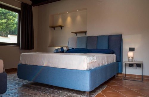 Milazzo Bed & Breakfast | The Channel - an oasis of peace 5 minutes from the sea