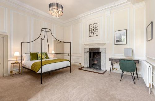 Fremington House | The Chapel Suite