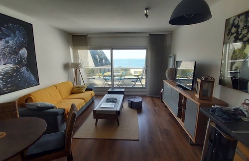 Benodet Apartment | The charm of a rental with stunning sea views in Bénodet