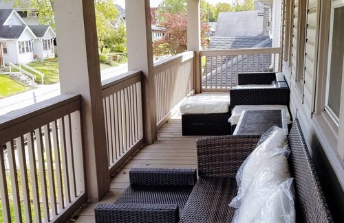Near Eastside Apartment | The Charming downtown Indianapolis apartment