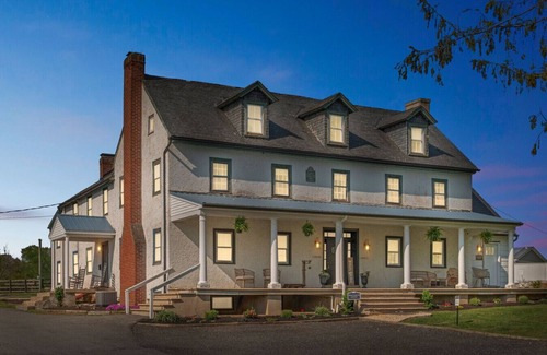 Rising Sun Apartment | The Charming Nest on an Amish Equestrian Farm