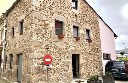 Viveiro House | The Cliffs - Port Celeiro