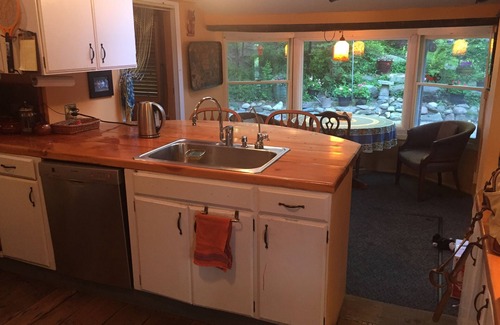 Chagrin Falls House | The ClubHouse In The Heart Of Chagrin Falls.