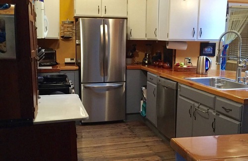 Chagrin Falls House | The ClubHouse In The Heart Of Chagrin Falls.