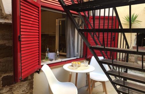 Chios Apartment | The Cocktail House- In the heart of the Island