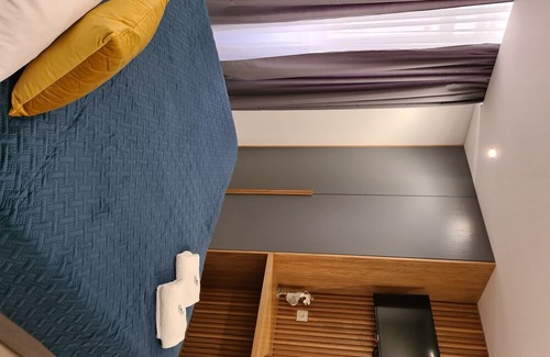 Lamego Apartment | The College Corner 203