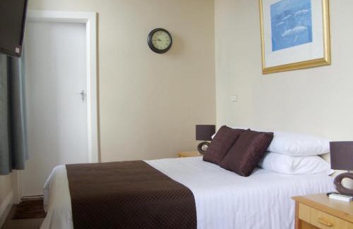 Collie Hotel | The Colliefields Hotel