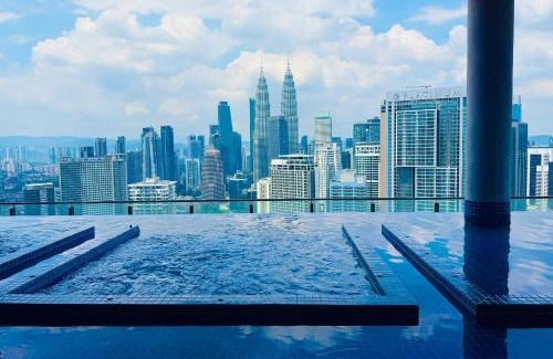 Kuala Lumpur City Centre Apartment | The Colony By Infinitum KLCC - Aura Suites