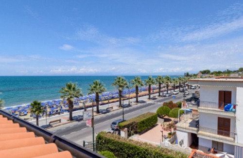 Agropoli Bed & Breakfast | The color of the sea