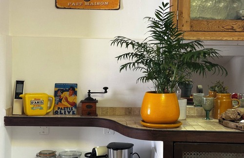 Cucuron House | The colorful cocoon