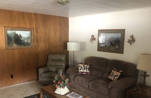 Tyrone Apartment | The Comfortable And Economical choice For Business Or Pleasure!
