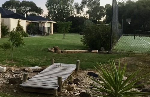 Yarrawonga House | The Complete Retreat