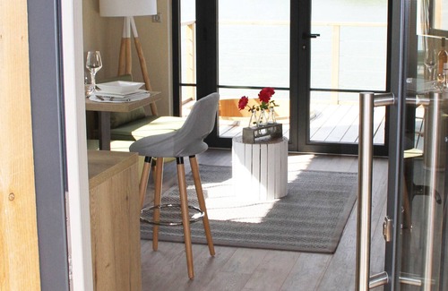 Auros Ski Chalet | THE CONCH T2