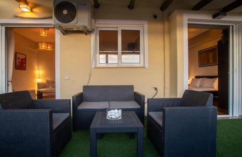 Kinosargous Apartment | The Condo Spacious terrace Acropolis Views