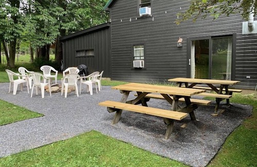 Cooksburg Cabin | The Cook Forest-dog friendly-free firewood-a/c