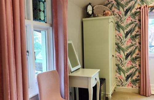 Lowestoft Bed & Breakfast | The Corner House