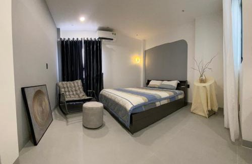 Tan An Apartment | The Corner of Contemporary