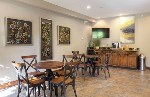 Warrior's Mark Apartment | The Corral at Breckenridge #206S By Summit County Mountain Retreats