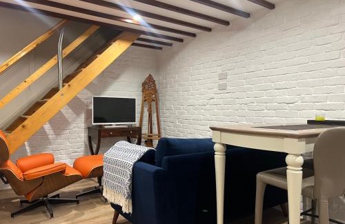 Innishannon House | The Cosy Cottage