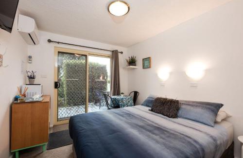 Portarlington Hotel | The Cosy Room at Arlingtons