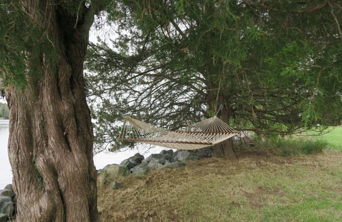 Cambridge Cottage | The Cottage at Heron Cove is a Cozy waterfront cottage on a Secluded Peninsula