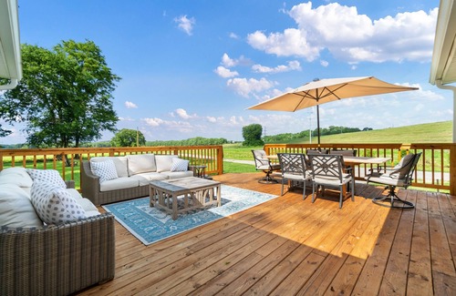 Mount Pleasant House | The Cottage at Southbend Farm