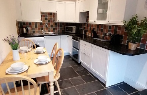 Ashburton House | The Cottage - Dartmoor