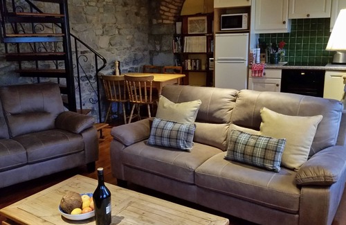 Inishmacatreer Cottage | The Cottage Is A Renovated Wing Of An Old Victorian Gate Lodge Of Ashford Castle