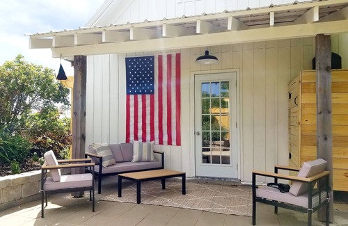 South Thomaston Cottage | "The Cottage " is Perfect couples retreat!