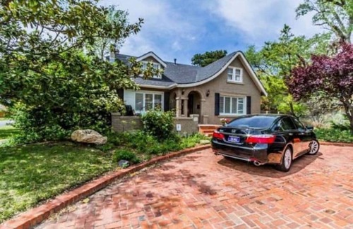 Amarillo Cottage | The Cottage on Crockett