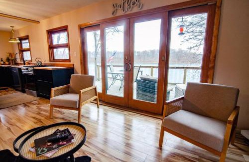 Cassopolis House | The Cottage on Heiner Hill