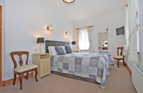 Bunratty House | The Courtyard B&B