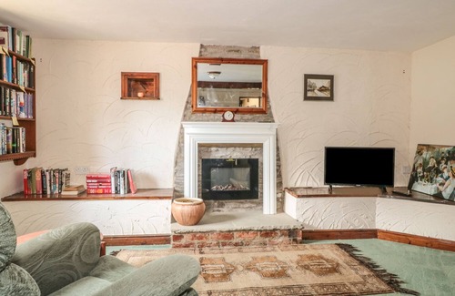 Kington Cottage | The Courtyard