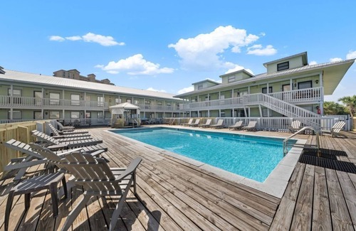 Gulf Shores Condo | The Cove B 206 | 2BR Condo