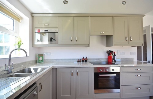 Ballyferriter House | The Cove