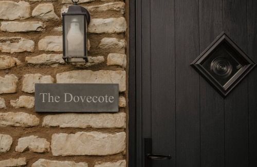 Upton Cheyney Apartment | The Covecote Retreat