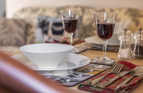 Halesworth Cabin | The Cowshed offers the perfect romantic getaway for two