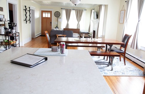 New Bern House | The Cozy Bear Bungalow