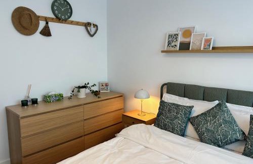 Sector 3 Apartment | The Cozy Flat - modern, new, 2 rooms apartment, parking