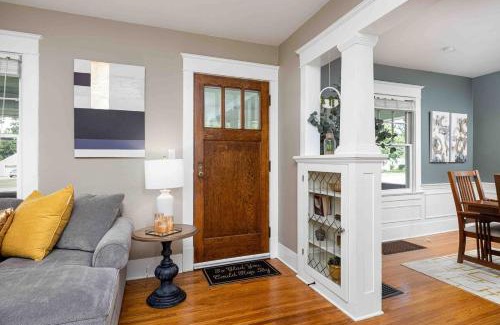 Perrysburg House | The Craftsman Uptown - Walk to Shops & Eats