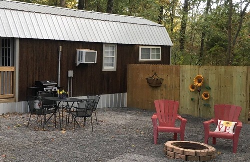Cookson House | The Cranny @ Cookson —Tiny House Experience! Night, week & monthly stays