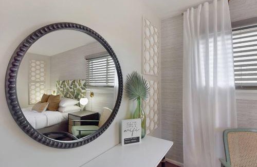 Lakeview House | The Creative Experience 3 bedroom Residential Home