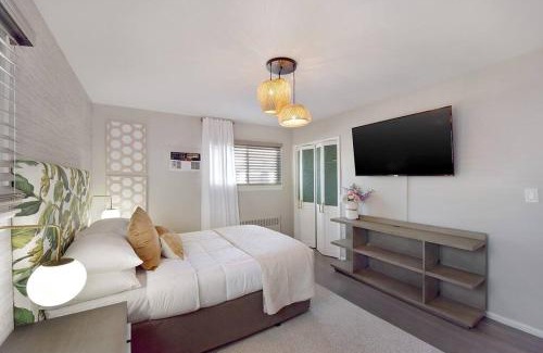 Lakeview House | The Creative Experience 3 bedroom Residential Home