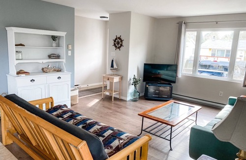 Pointe-du-Chene Cottage | The Crew's Nest Cottage at Parlee Beach