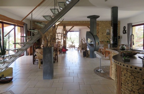 Tursac House | The Croix des Cugnes in the golden triangle