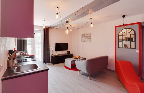 Petit Moisenay House | The Cupid Suite - Domaine des Trois Châteaux