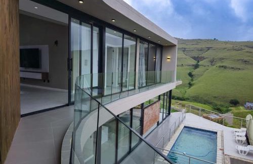 Dullstroom Villa | The Curve