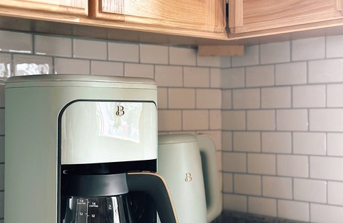 Alexandria Cabin | The Darling Cabin, 60's Charm + Modern Flair